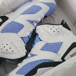 Jordan retro 6 UNC